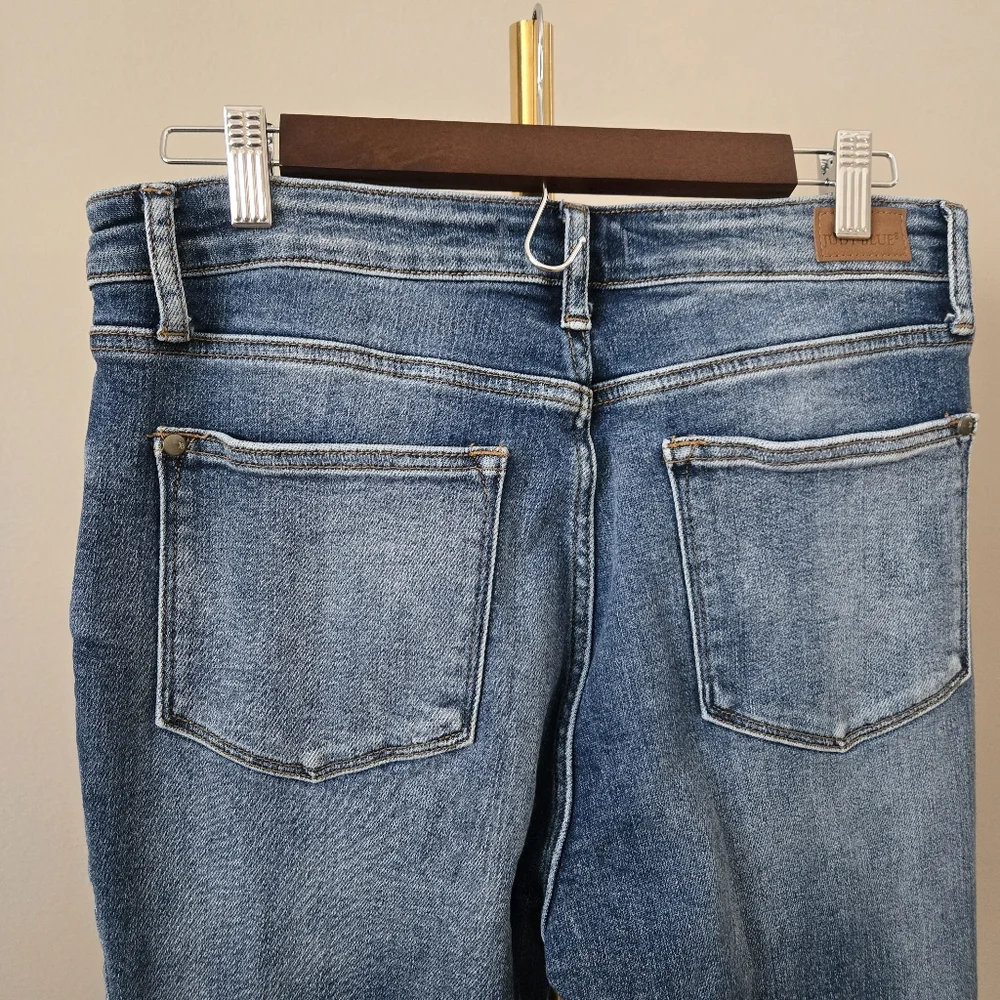 Judy Blue Flare Fit Inseam Panel High Rise Jeans Size 11/30. - Picture 6 of 15